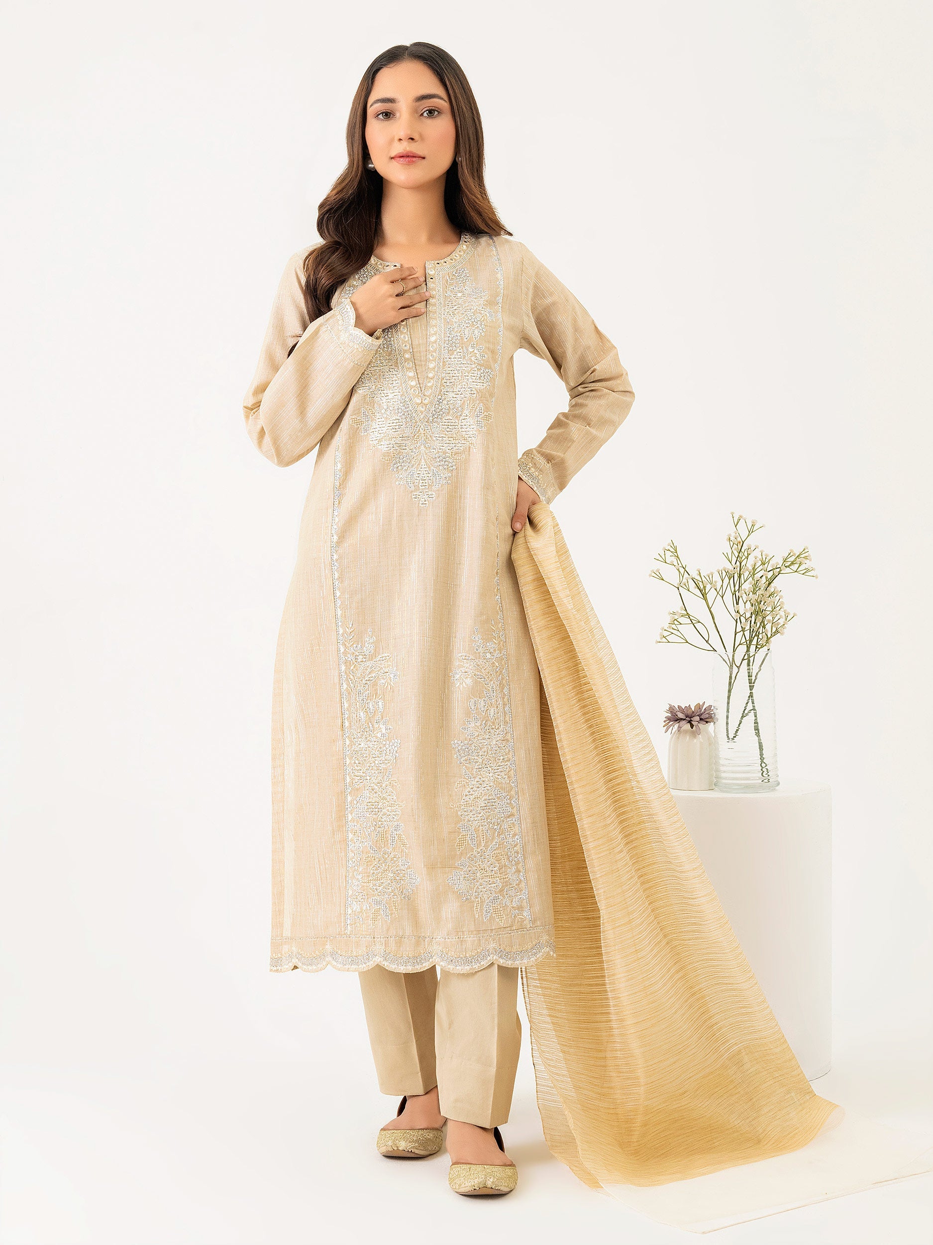 3 Piece Yarn Dyed Suit-Embroidered(Pret)