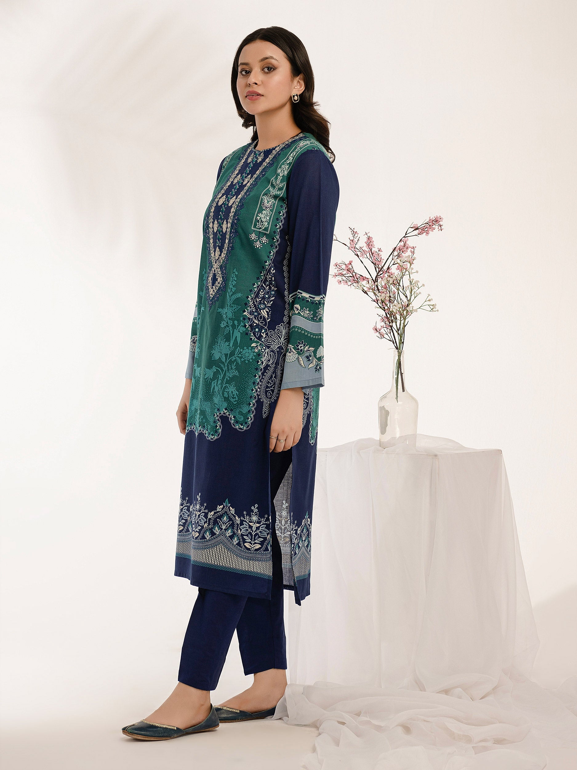 2 Piece Lawn Shirt-Embroidered (Pret)
